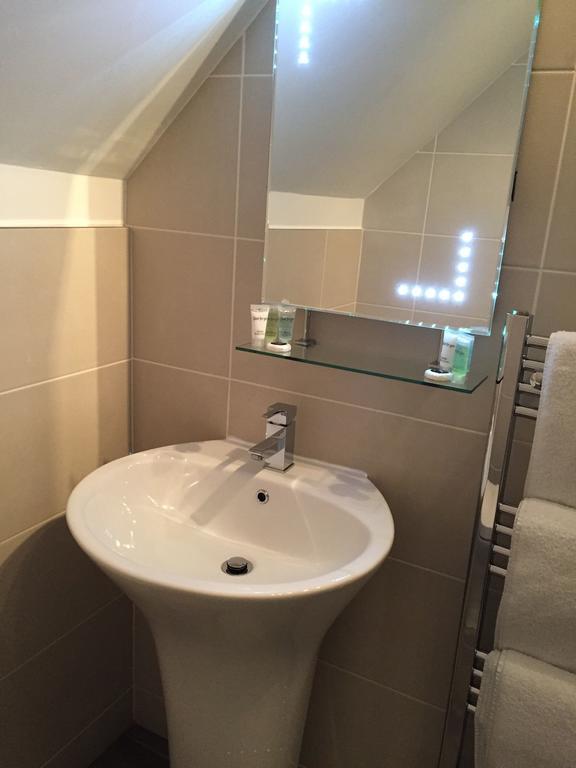 סאות'סי One Helena Road Serviced Apartments מראה חיצוני תמונה